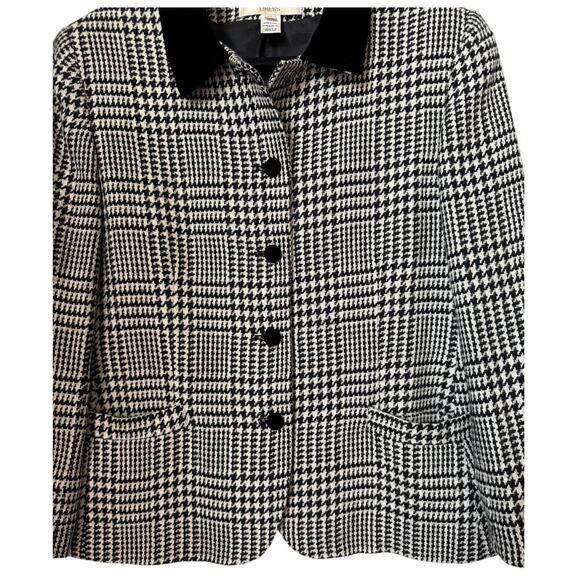 Vintage Jones New York Black Velvet and white houndstooth Coat size large - Picture 5 of 11